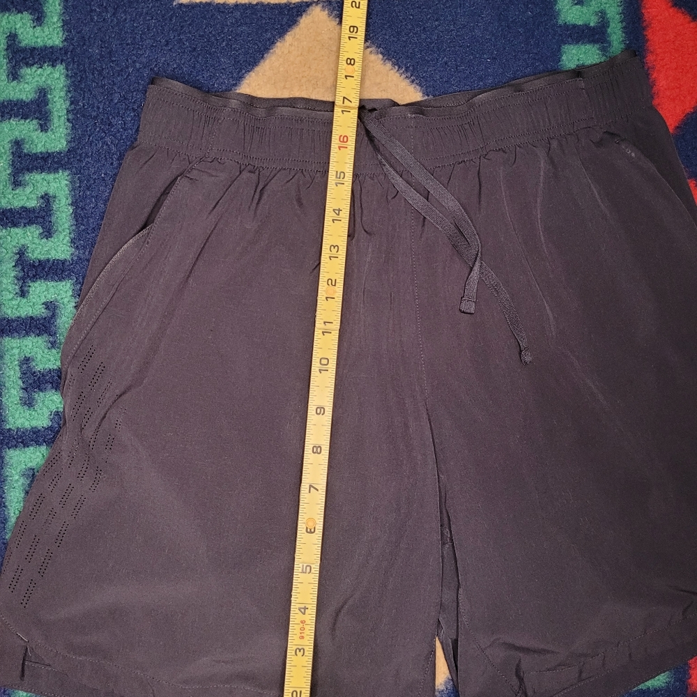 New Balance Running Shorts - Picture 7 of 11